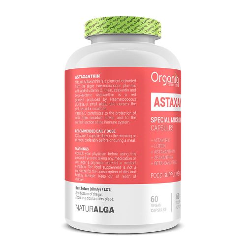 Természetes eredetű asztaxantin kapszula C-vitaminnal, luteinnel, zeaxantinnal és béta-karotinnal.